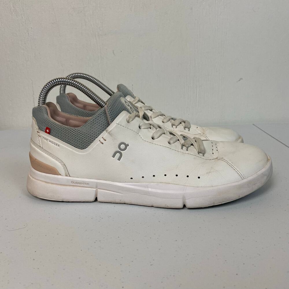 On Cloud The Roger Womens Shoes White Leather Tennis Pickleball Sneaker Shoes 11